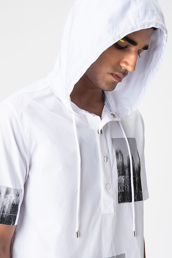 Ivory Printed Hoodie T-Shirt by Genes Lecoanet Hemant Men at Pernia's Pop Up Shop