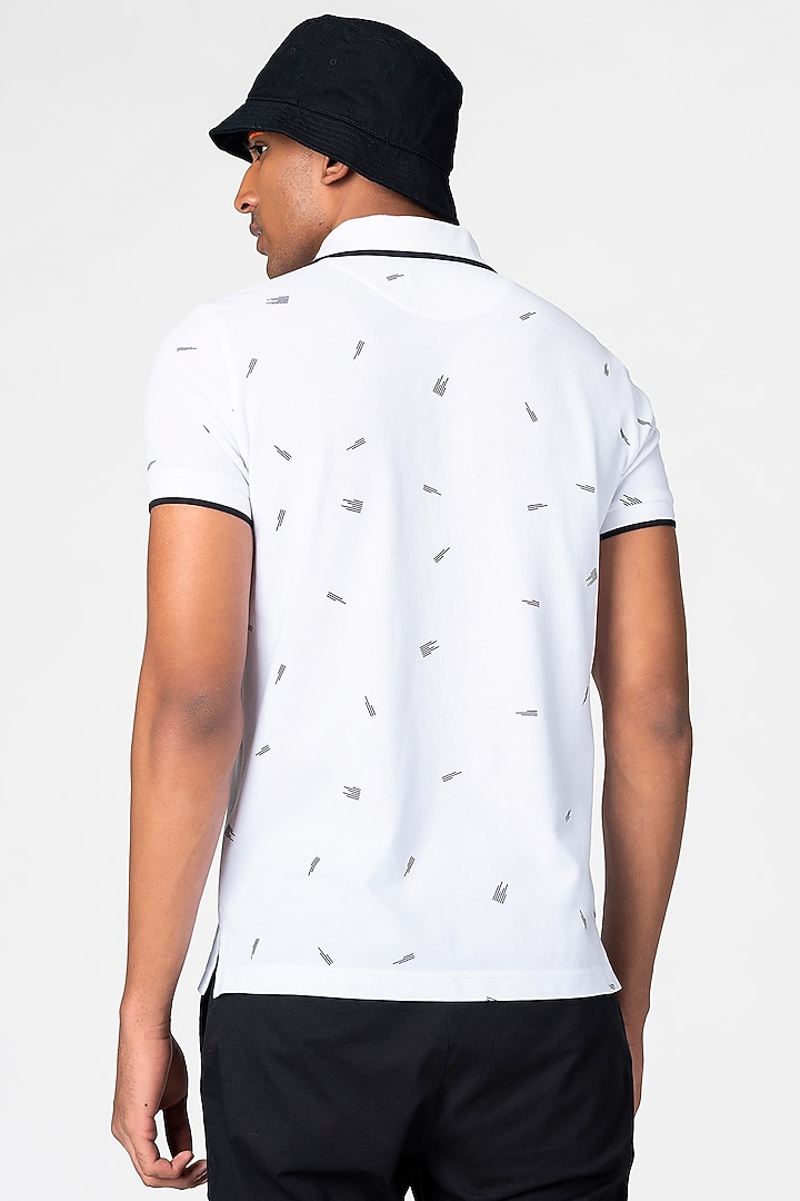 White Printed T-Shirt In Pique by Genes Lecoanet Hemant Men at Pernia's Pop Up Shop