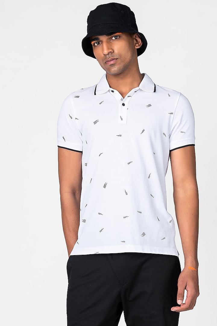 White Printed T-Shirt In Pique by Genes Lecoanet Hemant Men at Pernia's Pop Up Shop