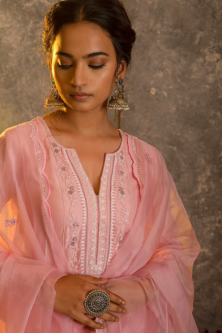 Rose Pink Silk Chanderi Kurta Set by Glittire by Sakshi Verma at Pernia's Pop Up Shop
