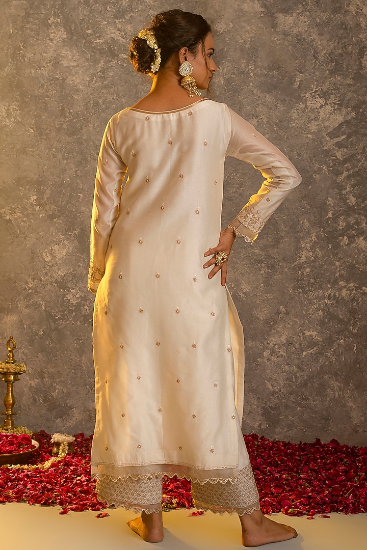 Pearl White Silk Chanderi Kurta Set by Glittire by Sakshi Verma at Pernia's Pop Up Shop