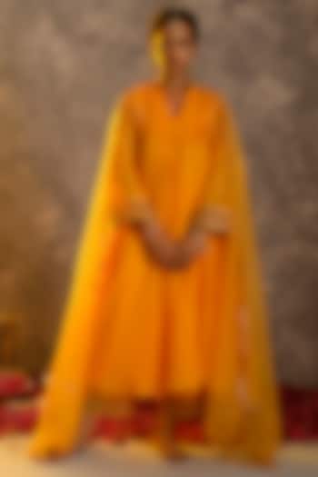 Honey Yellow Silk Chanderi Kurta Set by Glittire by Sakshi Verma