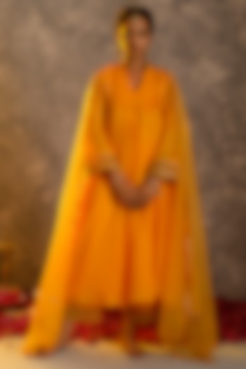 Honey Yellow Silk Chanderi Kurta Set by Glittire by Sakshi Verma
