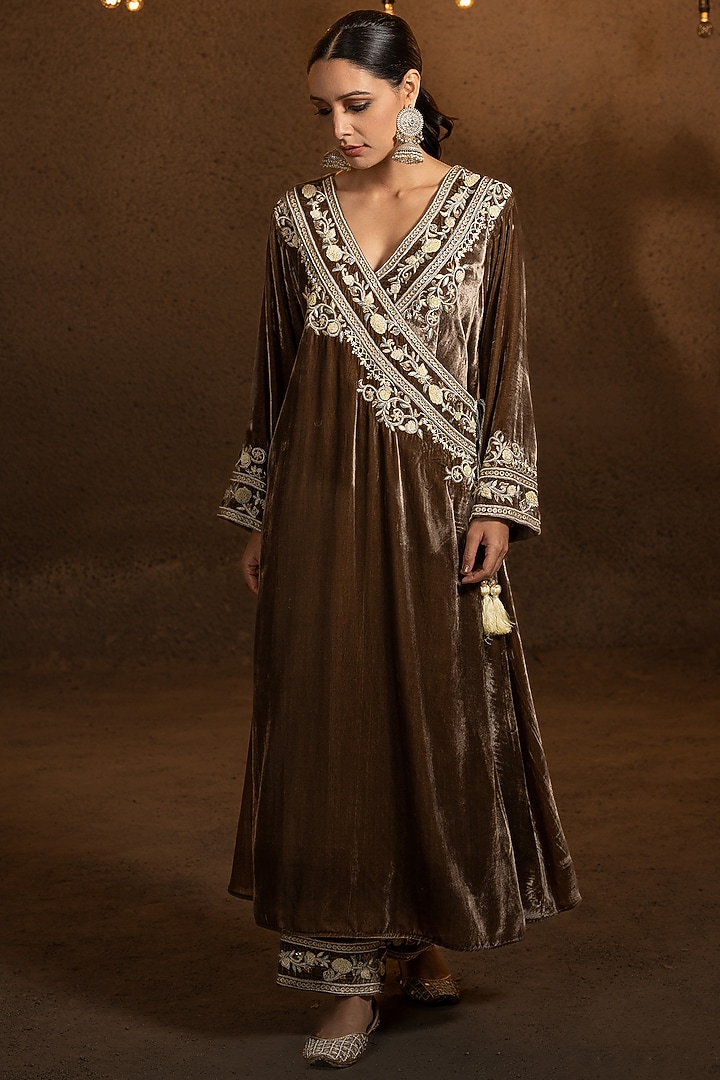 Deep Taupe Embroidered Kurta Set by Glittire by Sakshi Verma at Pernia's Pop Up Shop