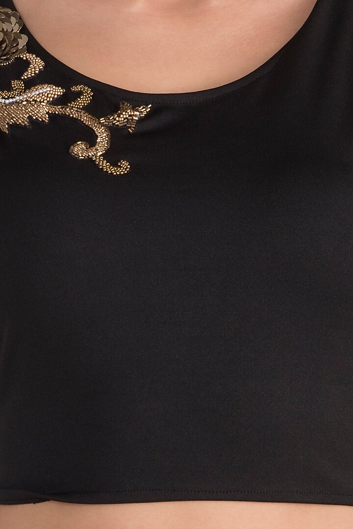 Black Embellished Party Wear Saree Set by Gunu Sahni at Pernia's Pop Up Shop