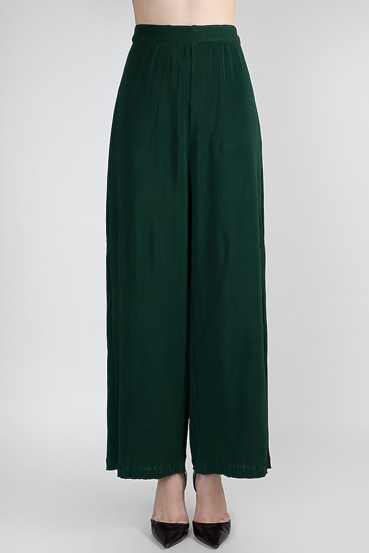 Emerald Green Embroidered Top & Pant by Gunu Sahni at Pernia's Pop Up Shop