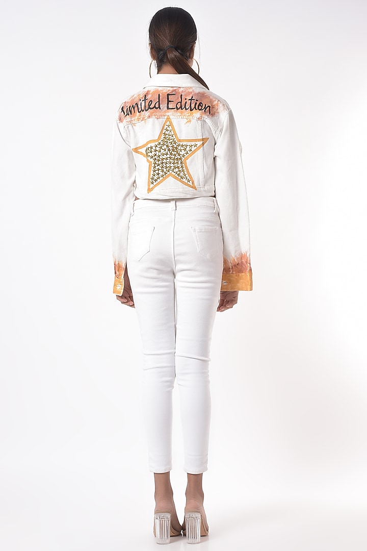 White Embroidered Cropped Jacket by Gunu Sahni at Pernia's Pop Up Shop