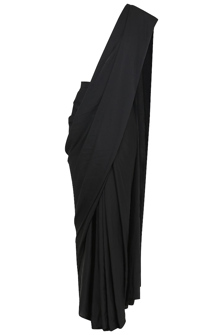 Black pre-stitched saree available only at Pernia's Pop Up Shop. 2023