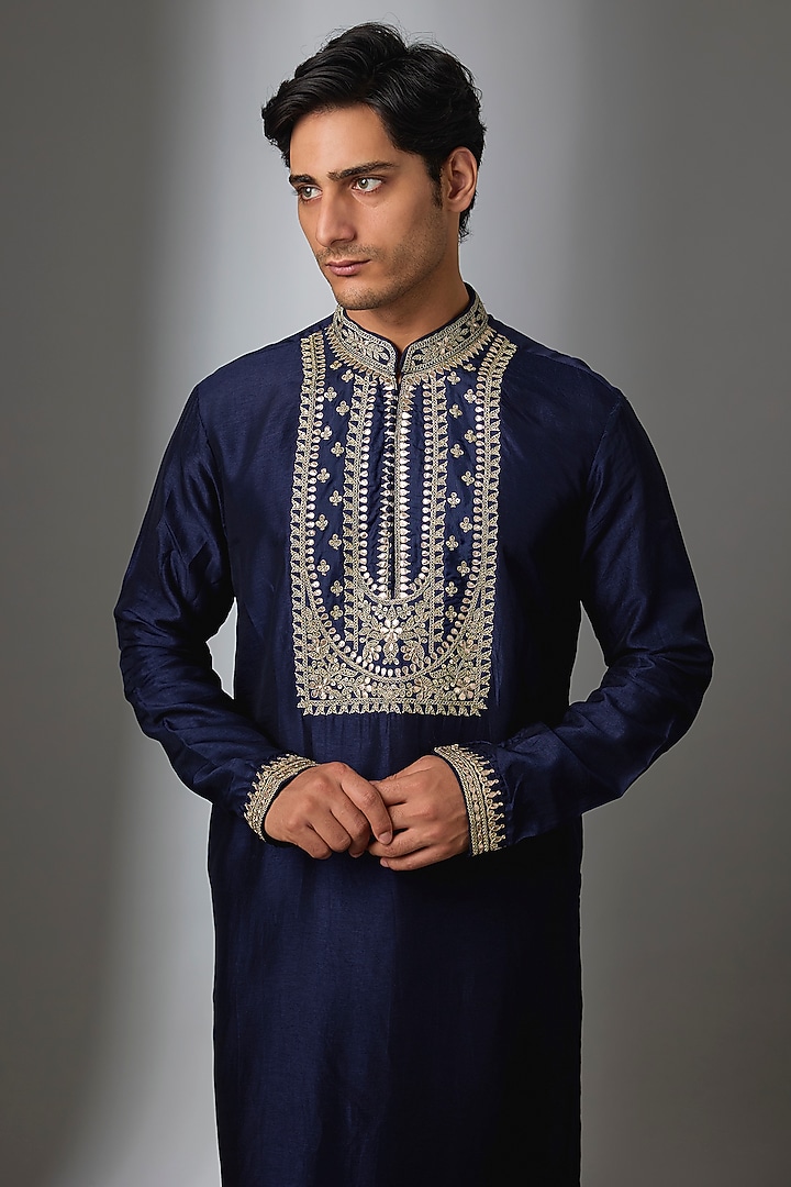 Navy Blue Tussar Silk Gota Embroidered Kurta Set by Gopi Vaid Men at Pernia's Pop Up Shop