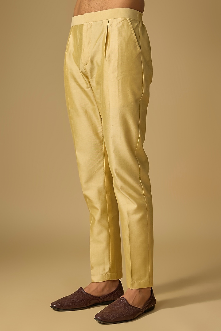 Orange Tussar Silk Gota Embroidered Kurta Set by Gopi Vaid Men at Pernia's Pop Up Shop