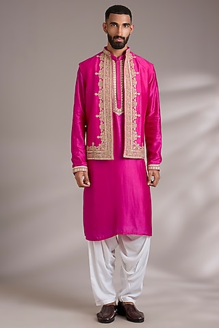 Rani Pink Tussar Silk & Cotton Silk Embroidered Bundi Jacket Set by Gopi Vaid Men