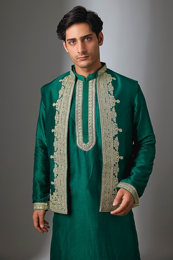 Emerald Green Tussar Silk Gota Embroidered Bundi Jacket Set by Gopi Vaid Men  at Pernia's Pop Up Shop