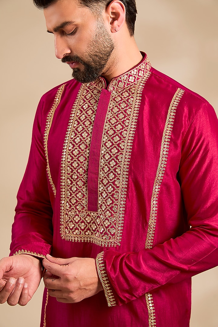 Red Tussar Silk Marodi Embroidered Kurta Set by Gopi Vaid Men at Pernia's Pop Up Shop