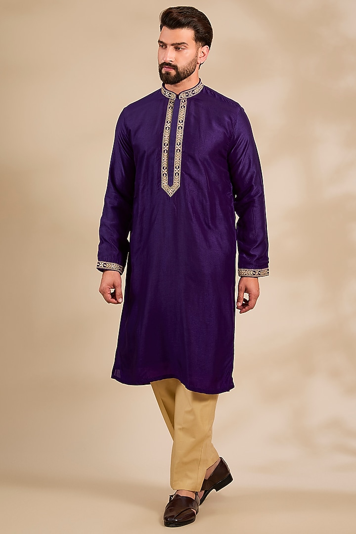 Purple Tussar Silk Marodi Embroidered Kurta Set by Gopi Vaid Men at Pernia's Pop Up Shop