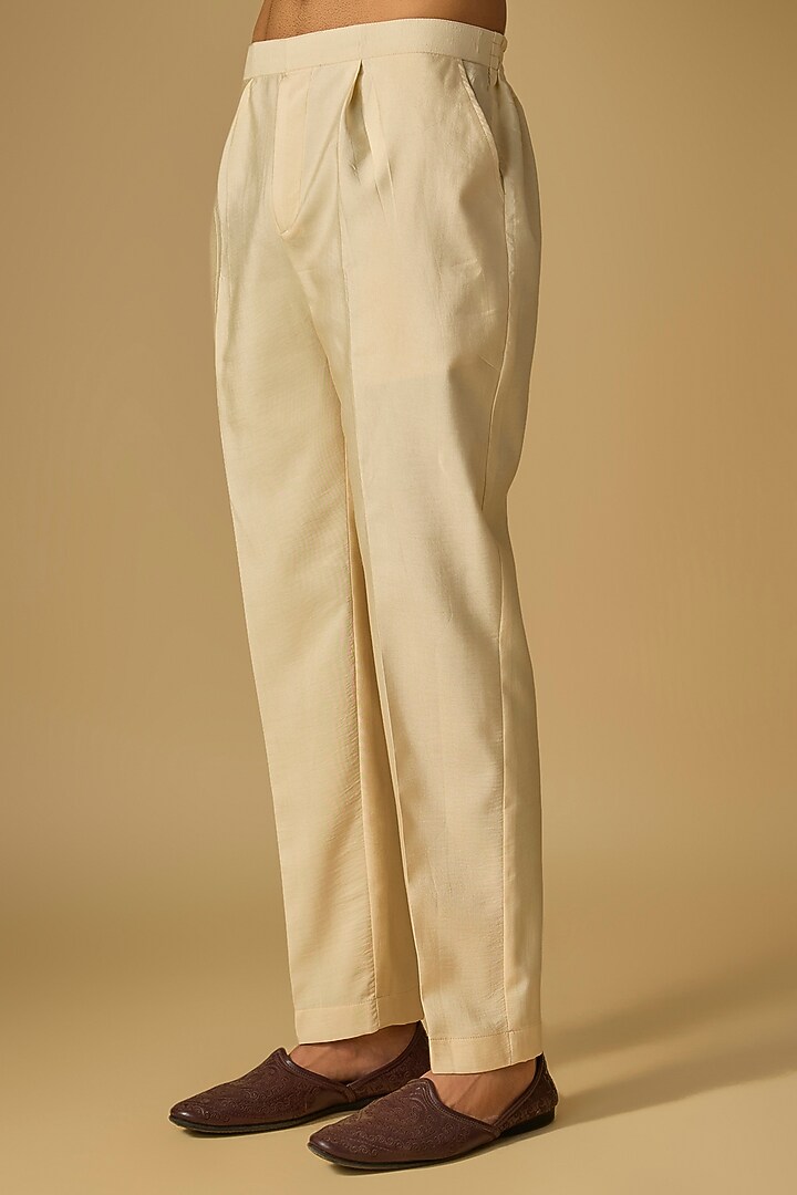 Ivory Tussar Silk Marodi Embroidered Kurta Set by Gopi Vaid Men at Pernia's Pop Up Shop