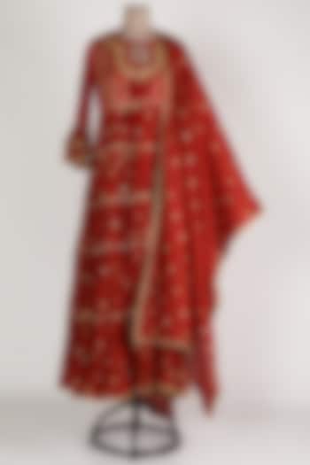 Maroon Wedding Anarkali Set by GOPI VAID at Pernia's Pop Up Shop