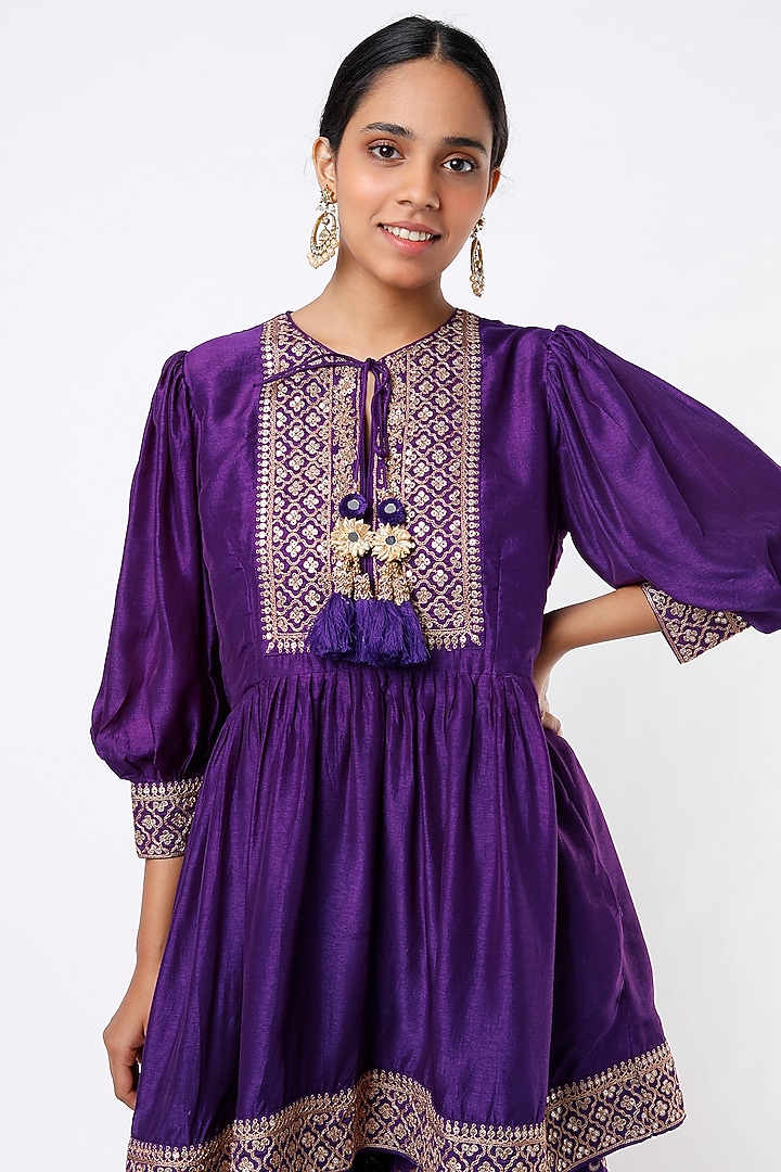 Purple Embroidered Gharara Set by GOPI VAID at Pernia's Pop Up Shop