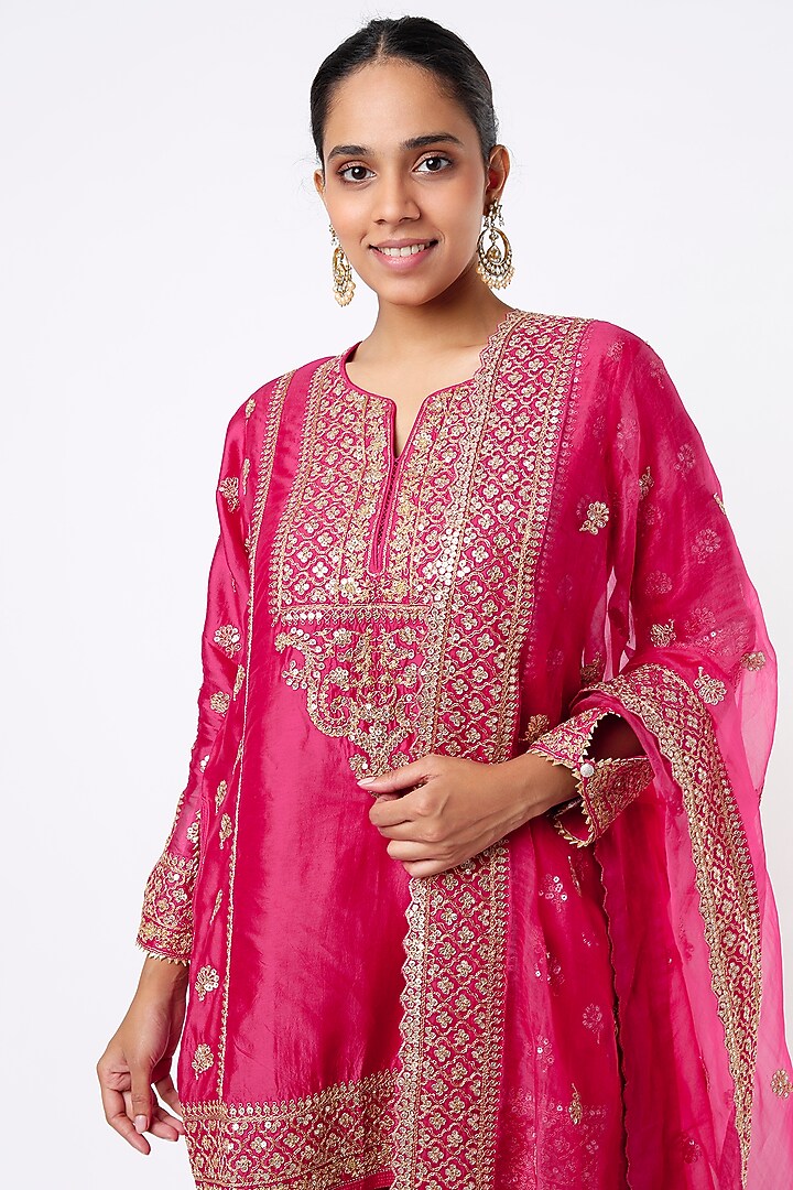 Rani Pink Cotton Dhoti Set by GOPI VAID at Pernia's Pop Up Shop