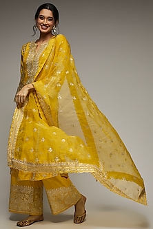 product-color-Mustard