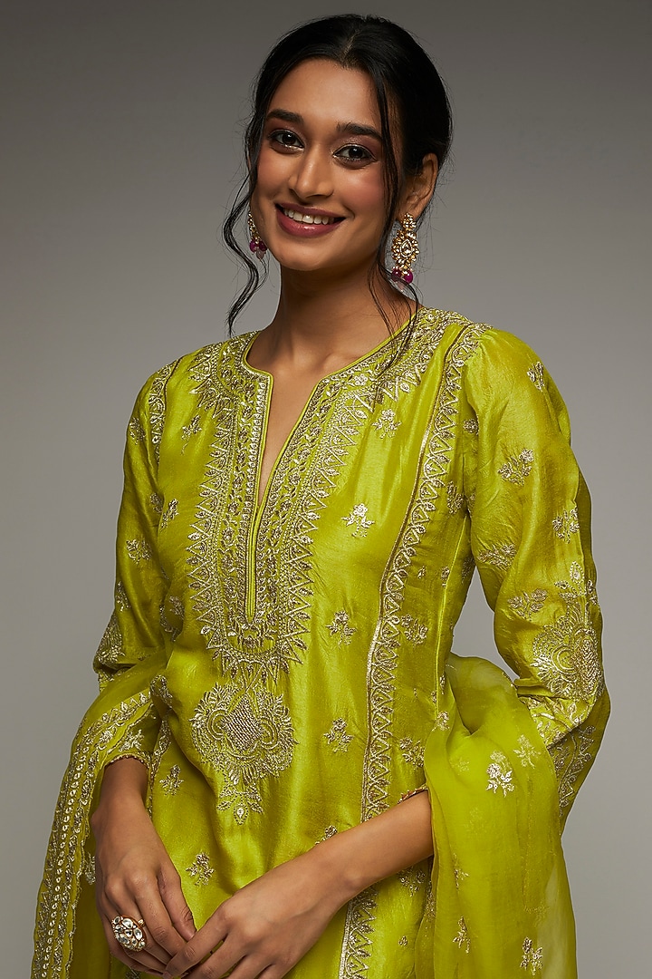 Lime Green Silk Embroidered Kurta Set by GOPI VAID at Pernia's Pop Up Shop