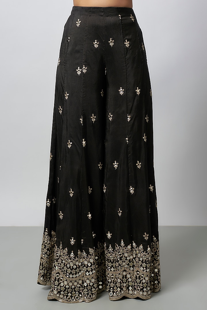 Black Organza Embroidered Cape Set by GOPI VAID at Pernia's Pop Up Shop
