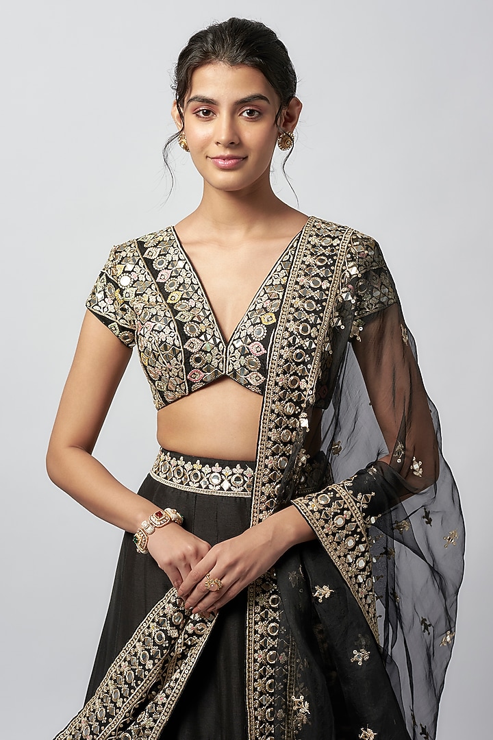 Black Tussar Mirror Work Wedding Lehenga Set by GOPI VAID at Pernia's Pop Up Shop