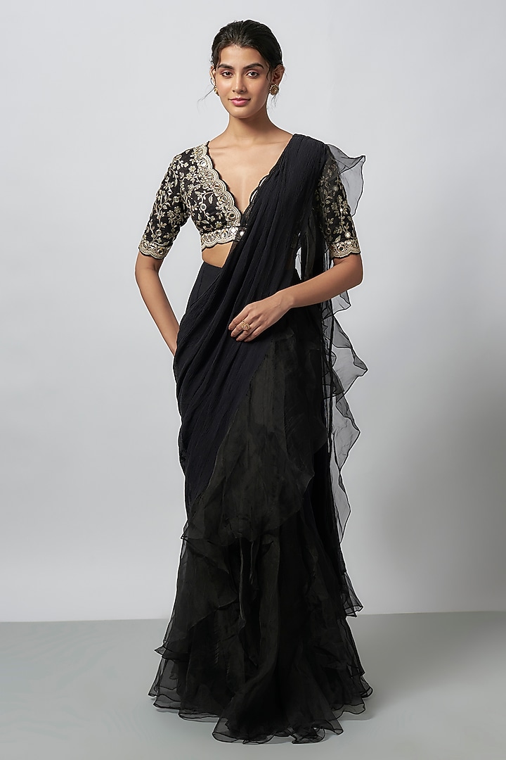 Black Chiffon & Organza Embroidered Wedding Saree Set by GOPI VAID at Pernia's Pop Up Shop
