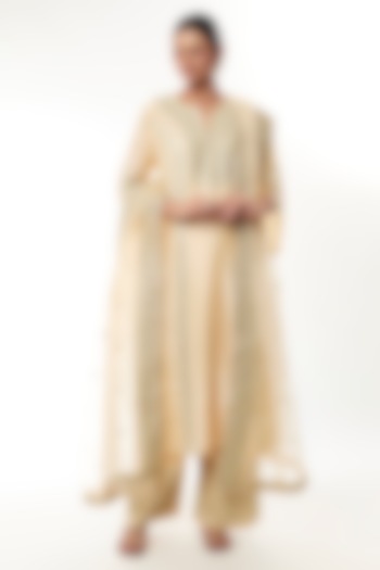 Ivory Tussar Sequin Boota Embroidered Kurta Set by GOPI VAID at Pernia's Pop Up Shop