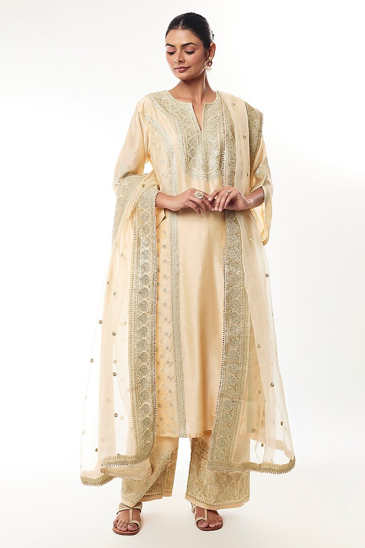 Ivory Tussar Sequin Boota Embroidered Kurta Set by GOPI VAID at Pernia's Pop Up Shop