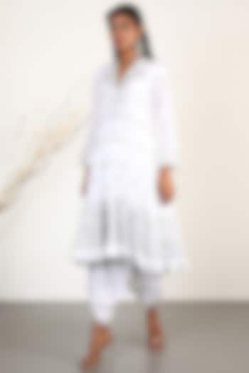 Ivory Embroidered Party Wear Anarkali Set by GOPI VAID at Pernia's Pop Up Shop