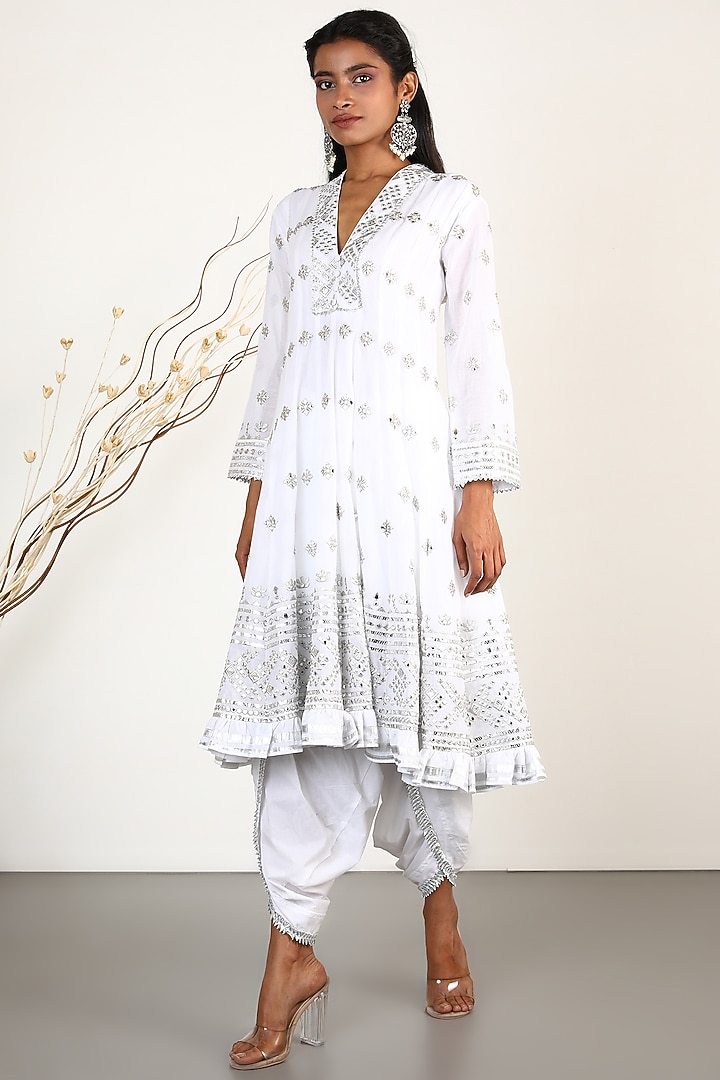 Ivory Embroidered Party Wear Anarkali Set by GOPI VAID at Pernia's Pop Up Shop
