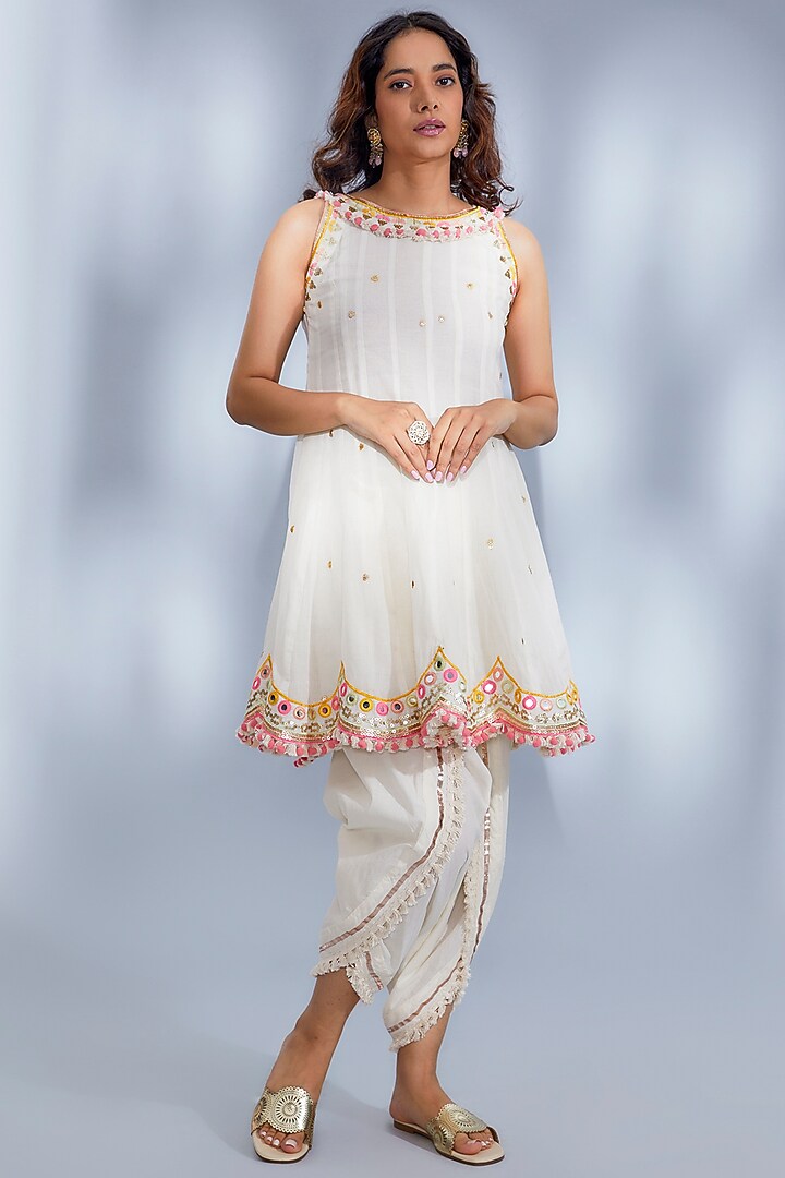 Ivory Organic Cotton Embroidered Kurta Set by GOPI VAID at Pernia's Pop Up Shop