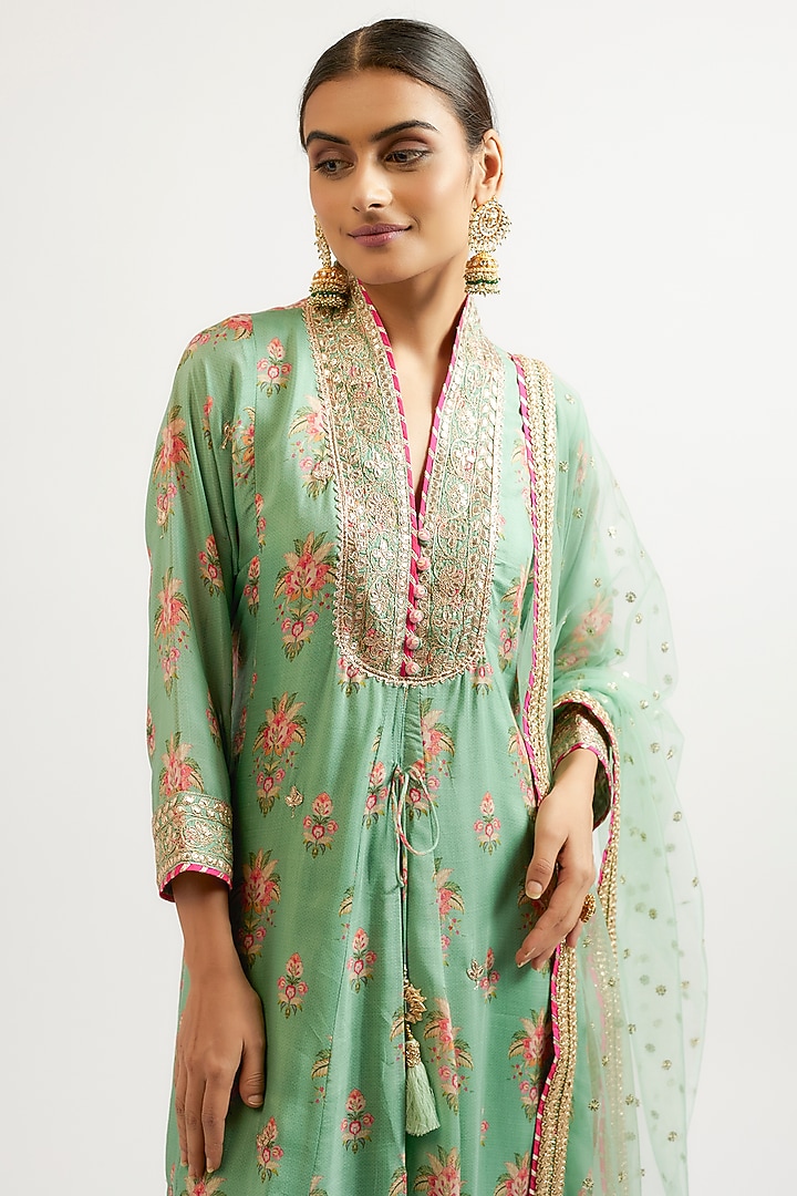 Green Cotton Silk Hand & Machine Embroidered Kurta Set by GOPI VAID at Pernia's Pop Up Shop