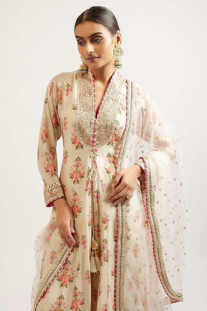 Ivory Cotton Silk Hand & Machine Embroidered Kurta Set by GOPI VAID at Pernia's Pop Up Shop