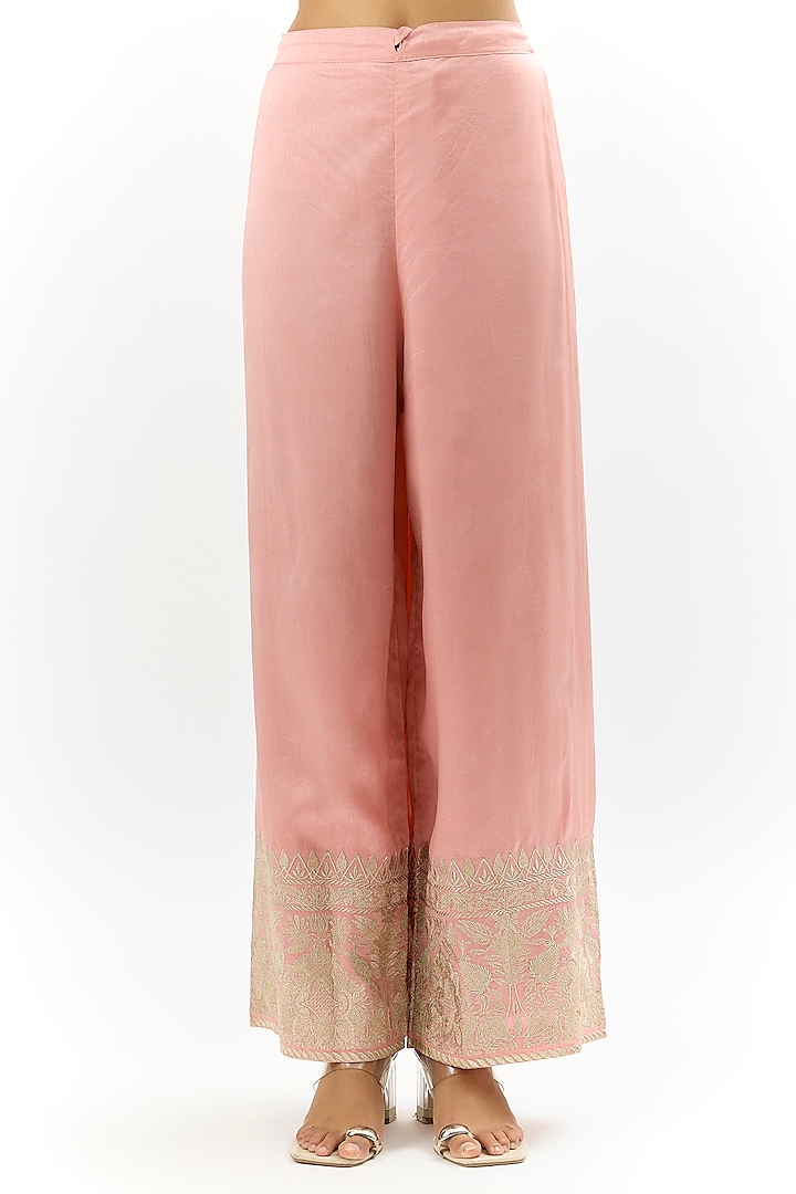 Pink Tussar Sequins Embroidered Kurta Set by Gopi Vaid at Pernia's Pop Up Shop