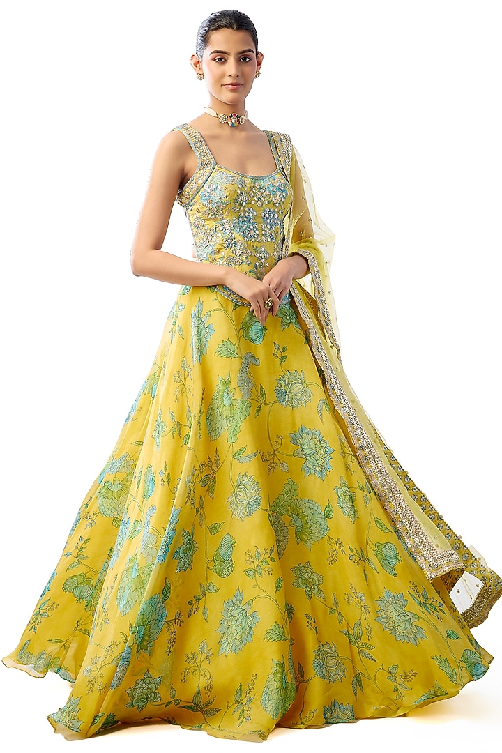 Yellow Organza Sequins Embroidered Wedding Lehenga Set by GOPI VAID at Pernia's Pop Up Shop