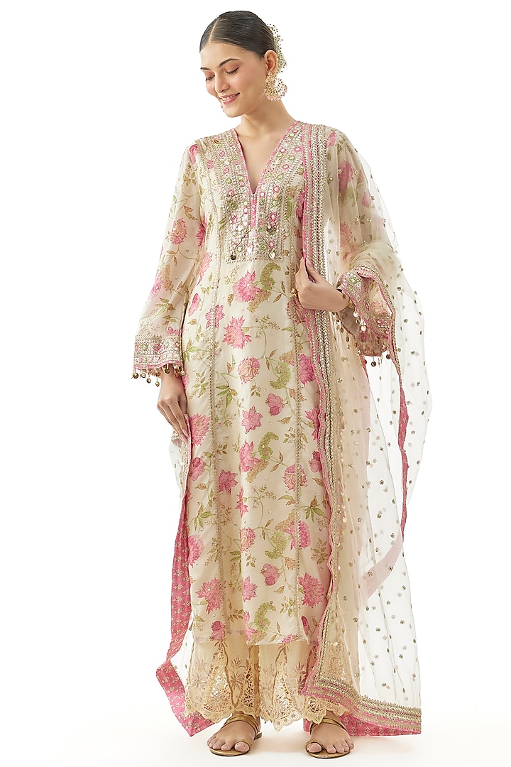 Ivory Cotton Silk Floral Printed Straight Kurta Set by GOPI VAID at Pernia's Pop Up Shop