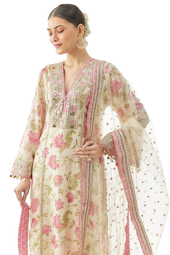 Ivory Cotton Silk Floral Printed Straight Kurta Set by GOPI VAID at Pernia's Pop Up Shop