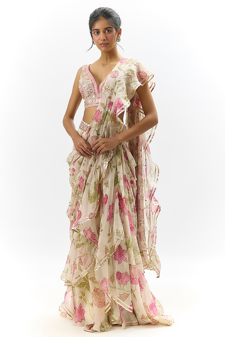 Ivory Georgette & Organza Floral Embroidered Wedding Saree Set by Gopi Vaid at Pernia's Pop Up Shop