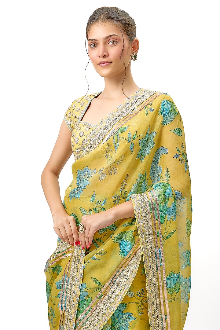 Yellow Organza Floral Printed & Embellished Wedding Saree Set by Gopi Vaid at Pernia's Pop Up Shop
