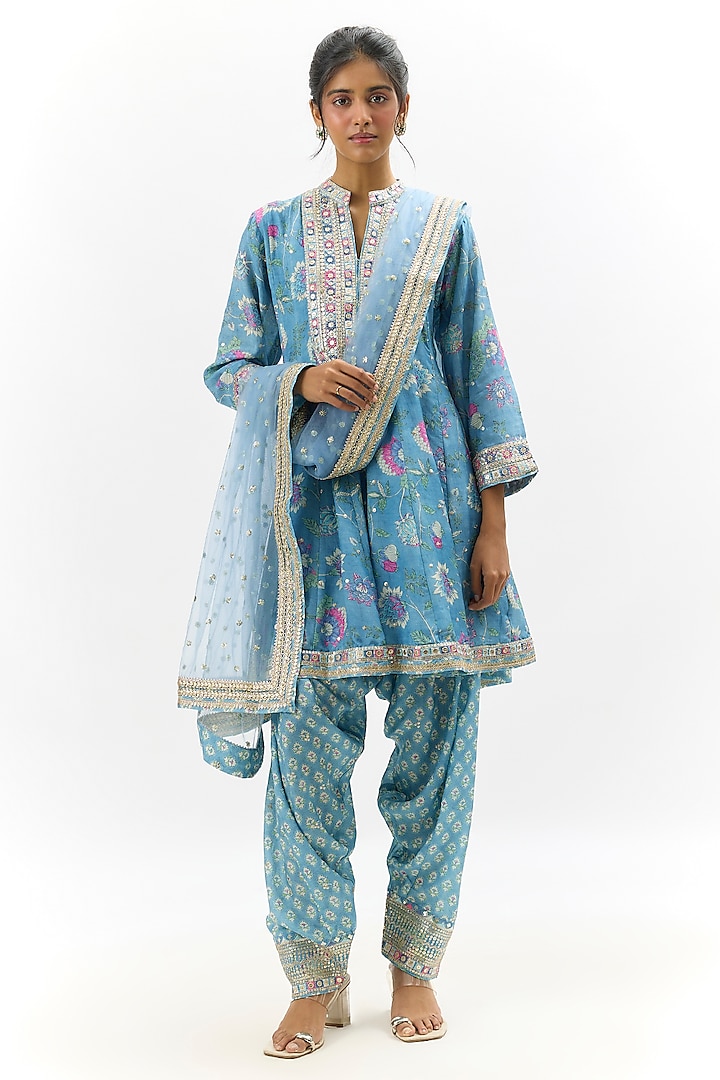 Blue Cotton Silk Embroidered & Floral Printed Kurta Set by GOPI VAID at Pernia's Pop Up Shop