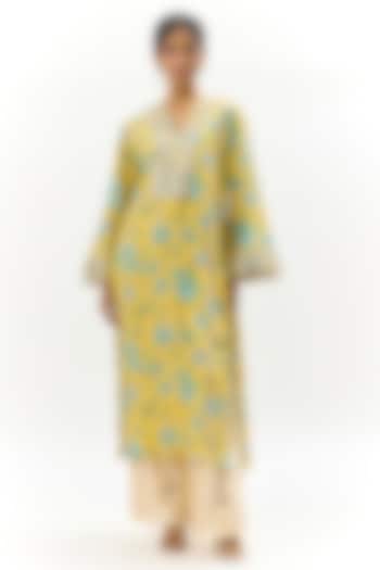 Yellow Cotton Silk Floral Printed & Embroidered Kurta by GOPI VAID at Pernia's Pop Up Shop