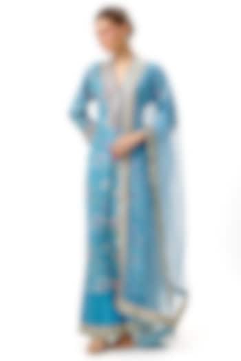 Blue Cotton Silk Floral Printed & Embroidered Kurta Set by Gopi Vaid at Pernia's Pop Up Shop