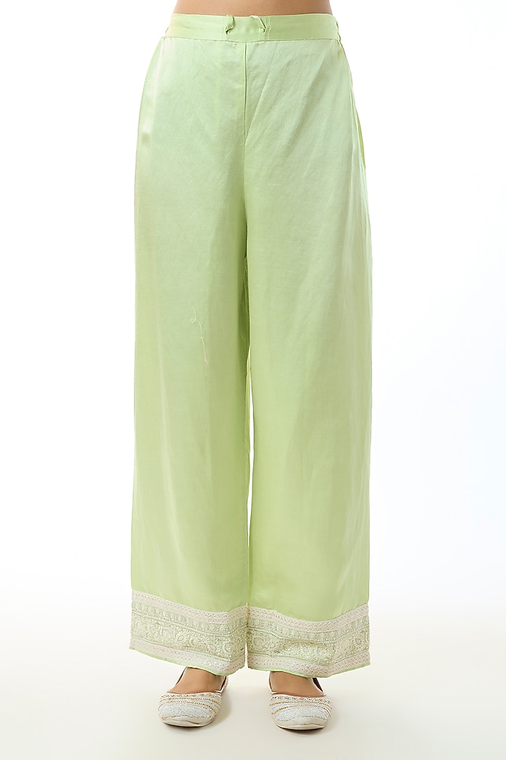 Light Green Chikankari Georgette Embellished Kurta Set by GOPI VAID at Pernia's Pop Up Shop