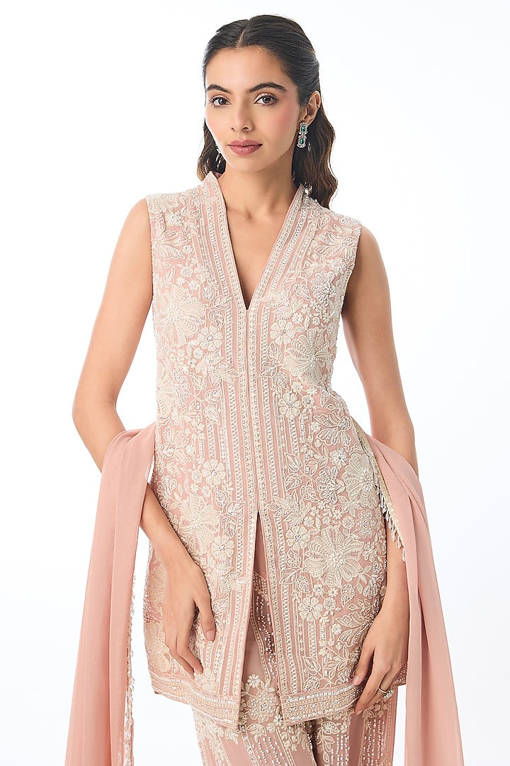 Soft Pink Georgette Bead Embellished Kurta Set by GOPI VAID at Pernia's Pop Up Shop