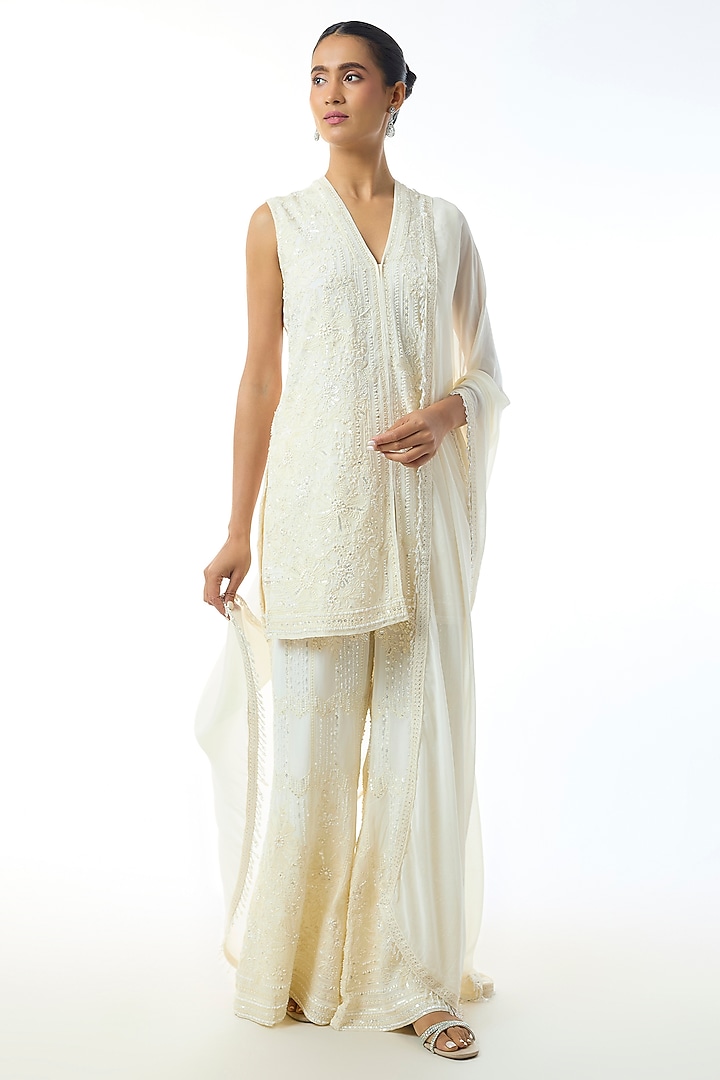 Ivory Chikankari Georgette Embellished Kurta Set by GOPI VAID at Pernia's Pop Up Shop