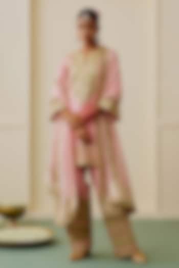 Blush Pink Tussar Gold Embellished Short Kurta Set by GOPI VAID at Pernia's Pop Up Shop