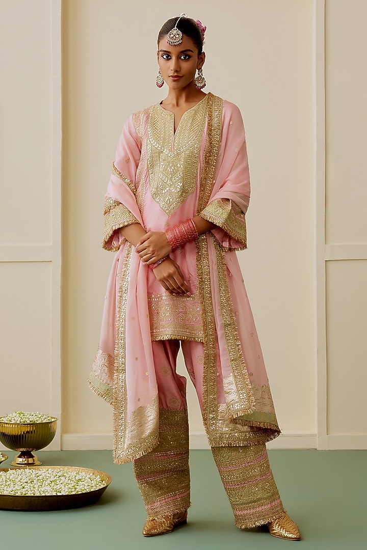 Blush Pink Tussar Gold Embellished Short Kurta Set by GOPI VAID at Pernia's Pop Up Shop