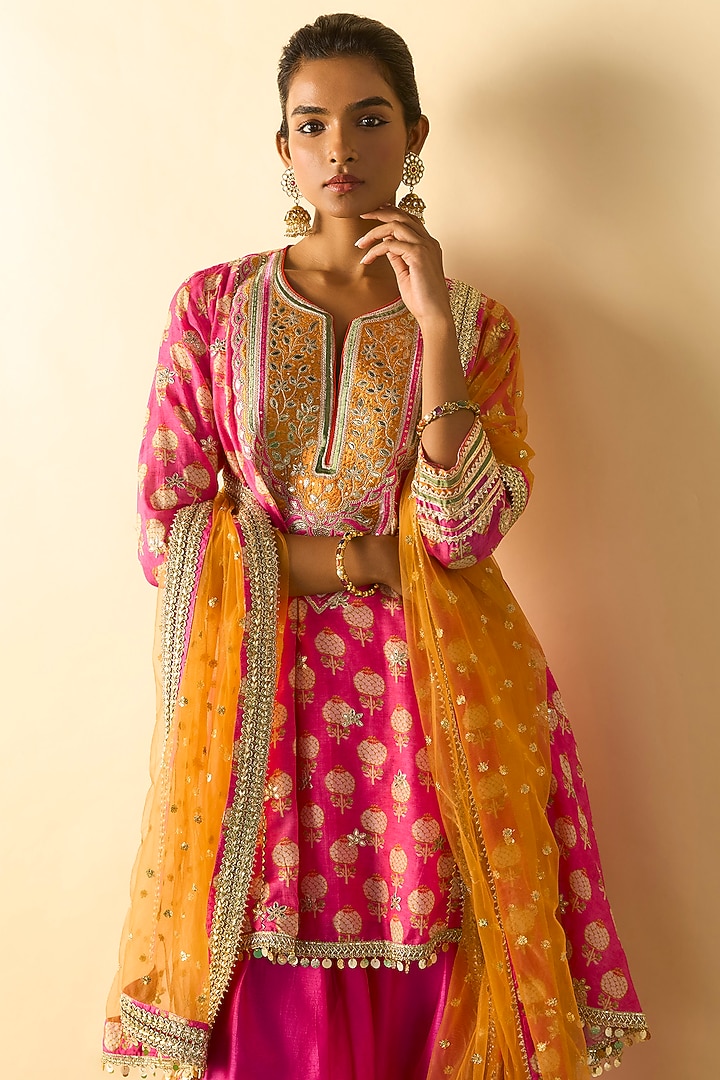 Pink Cotton Silk Embroidered High-Low Tunic Set by GOPI VAID at Pernia's Pop Up Shop