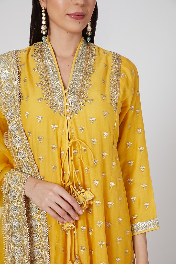 Yellow Embroidered Jacket Tunic Set by GOPI VAID at Pernia's Pop Up Shop